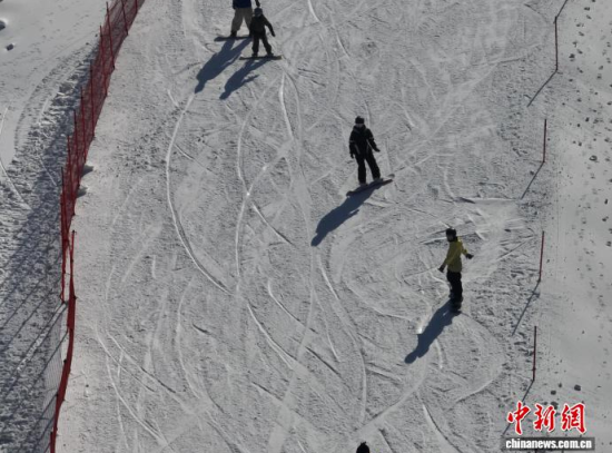 ��ѩ�ۺ�����ѩ���w򞼪����ѩ�����׻������������ѩ�����D