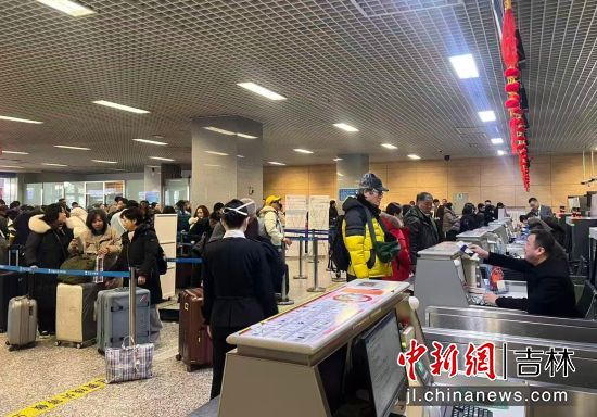 �Ӽ���ί������/���D