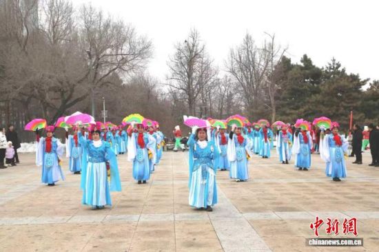 2��10�գ����ڼ����L(zh��ng)�����ݖ|���������w�� �z