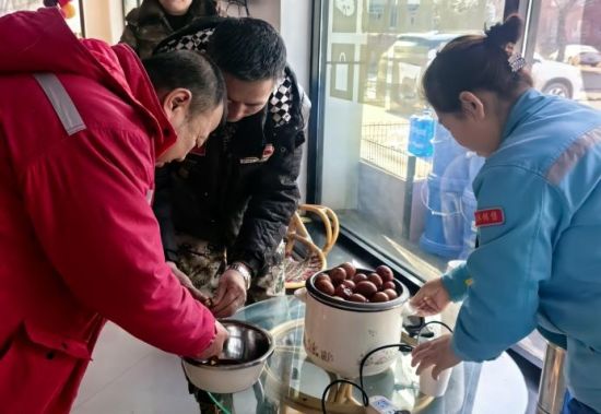 ͨ���ֹ�˾ɽ���(zh��n)����վ���r���ṩ���~����