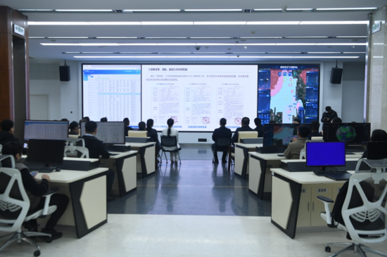 �������v�����@��I(y��)���˽�Ϳս�(j��ng)��(j��)�l(f��)չ�����P(gu��n)������